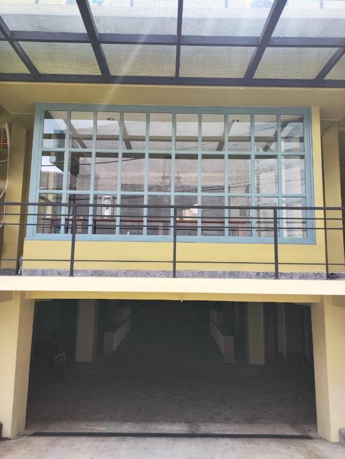 Wisma tamu Rumah Pondok Pinang
