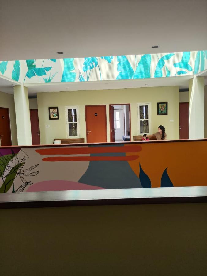Rumah Pondok Pinang Wisma tamu