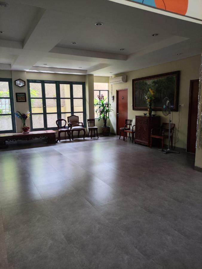 Wisma tamu Rumah Pondok Pinang