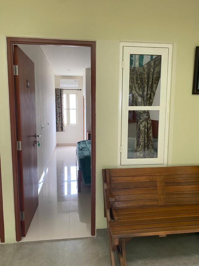 Rumah Pondok Pinang Wisma tamu Jakarta